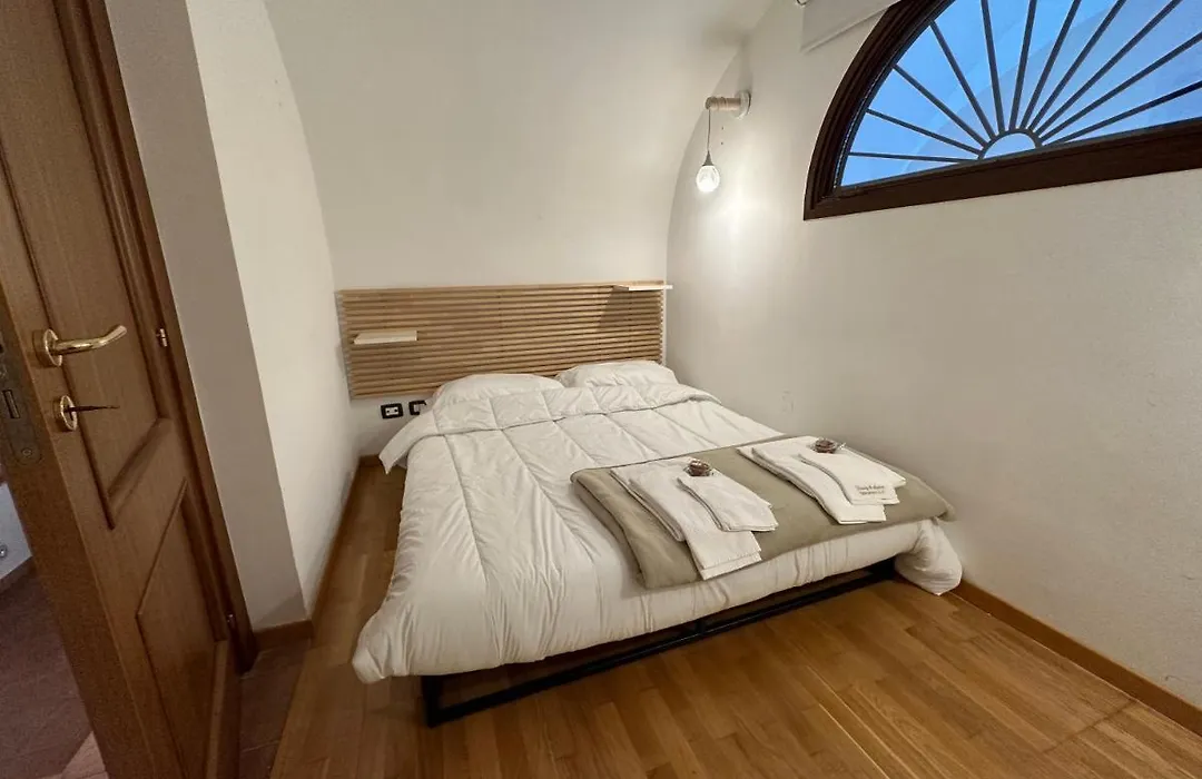 Song Apartment Catania Centro-1