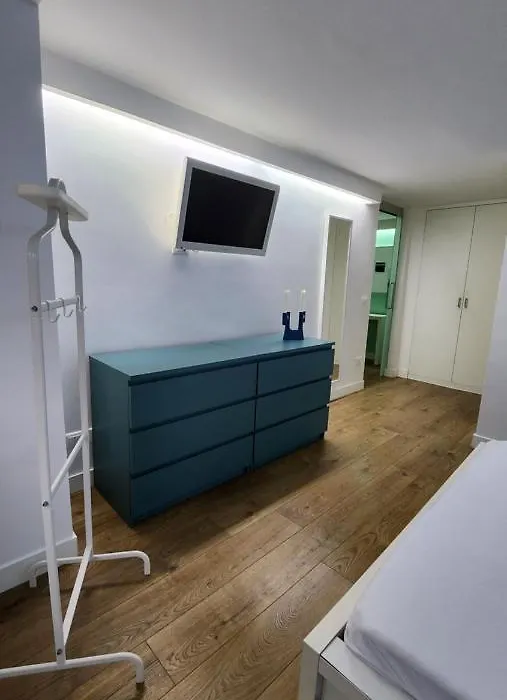 Velvet Home-1