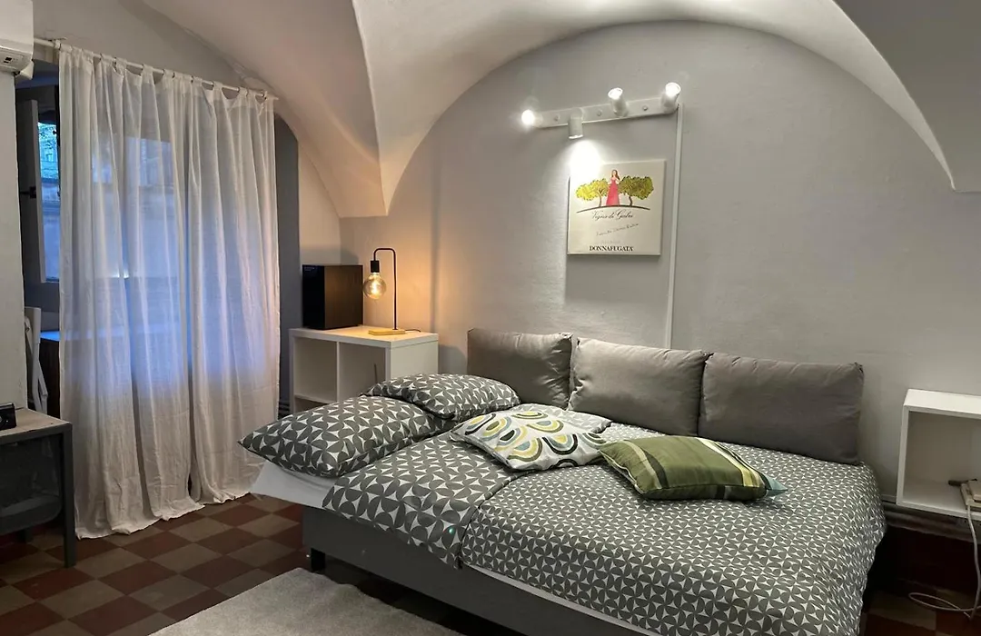 Sicilian Vibes Flat in Palazzo Storico-1