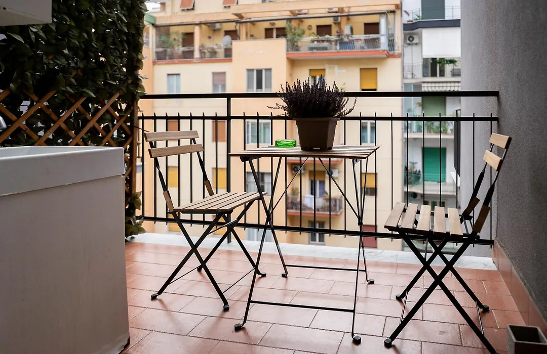 Etna Home Apartment-1