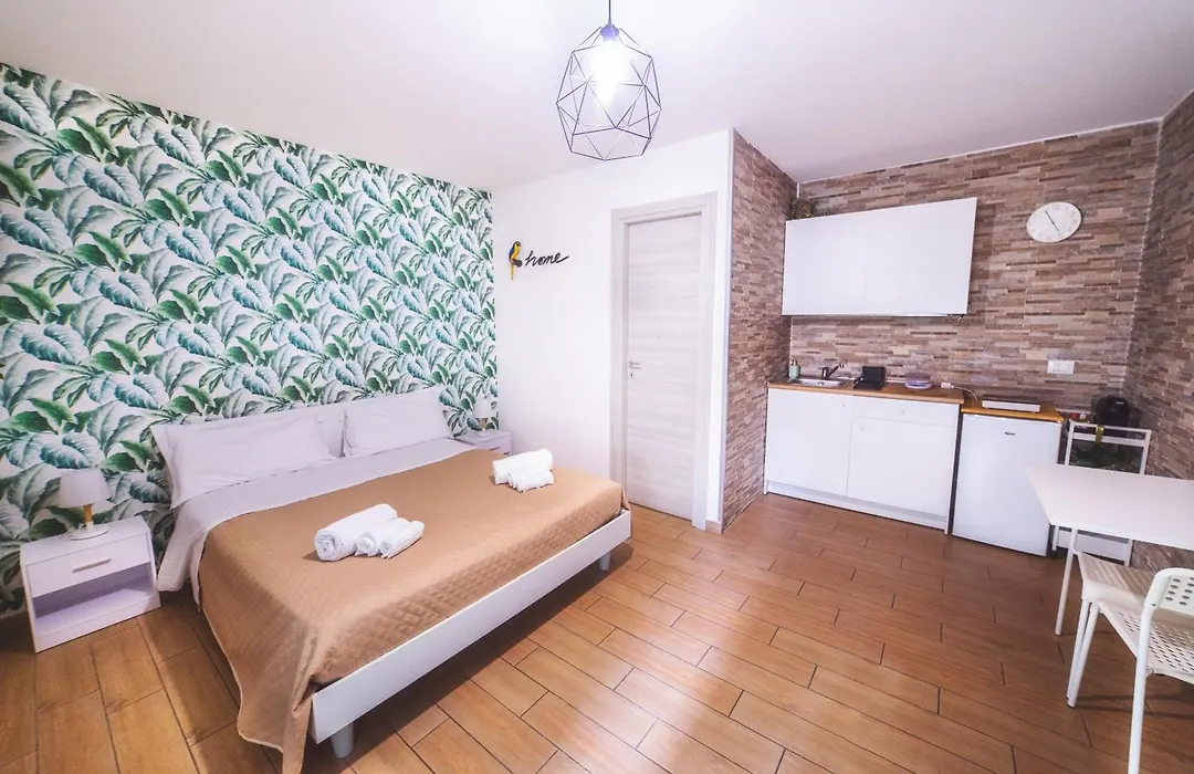 Home Caronda Catania-1