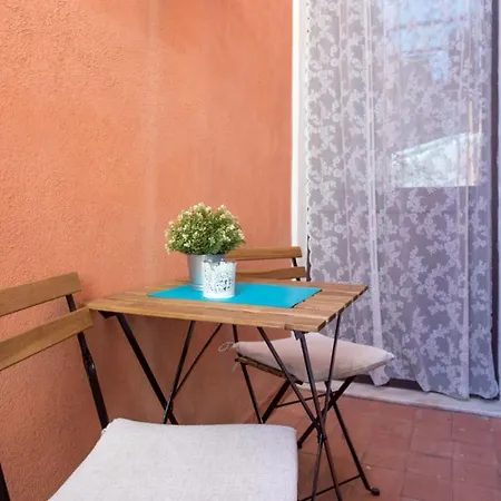 Centre Apartment Grotte Bianche 2-3