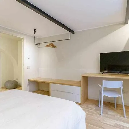 Crociferi Luxury Apartment-3