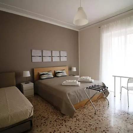 Giuffrida Apartment Rooms-2