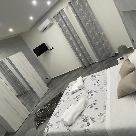 Dream House-2