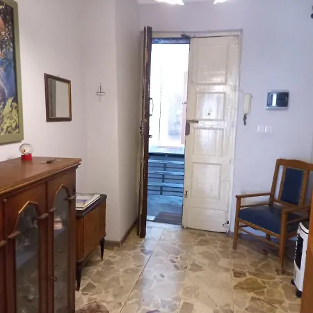 Joy'S House-3