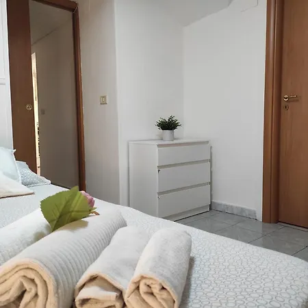 Maya'S House-2