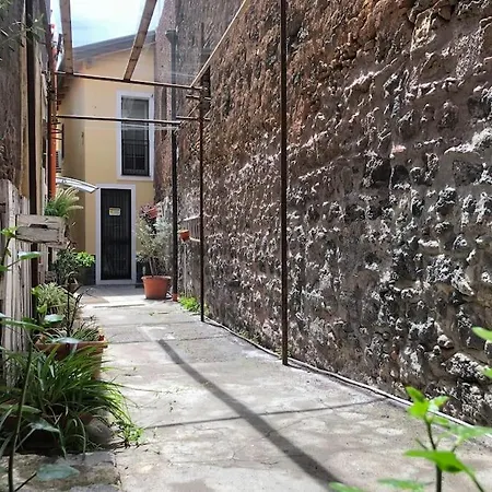 Suite Vicolo Lavico-2