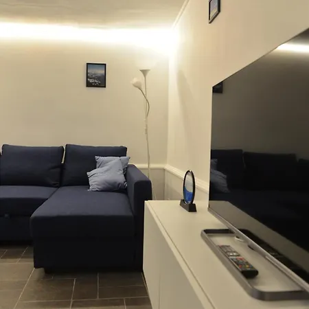 G House-2