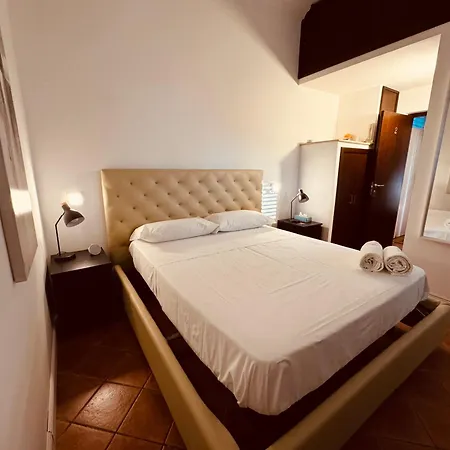 Swim Apartment Fronte Mare-3