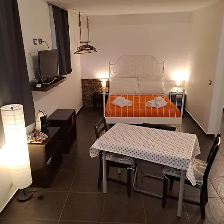 Marigiu Home-3