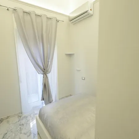 Catania Central Apartment-3