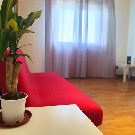 Rotolo Suite 403-2