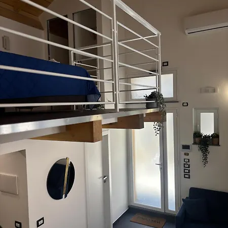 Cortiletto Pavone A-2