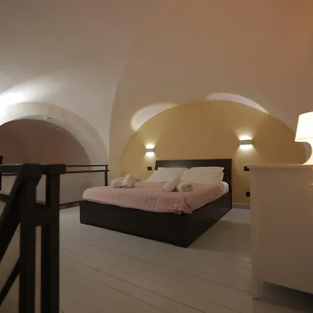Apartment 44-2