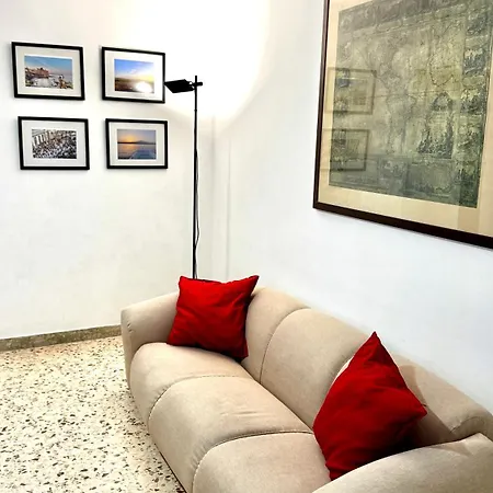 Lorenzo'S House Catania - Comfortable Flat In The City Centre-2