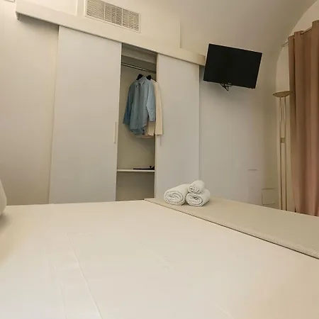 Holiday House Plebiscito-2
