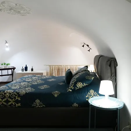 Filomena Suite Luxury Apartment-3