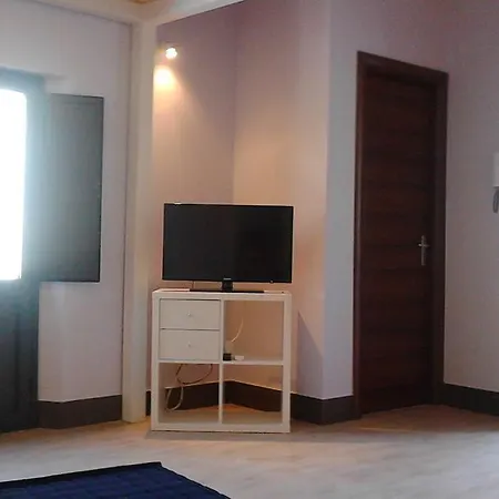 Sky Apartments - Catania City Center-3