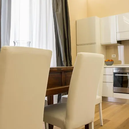 Duca di Sarro le Suites-3