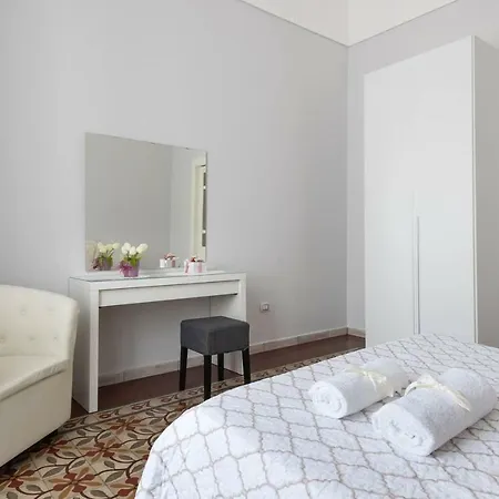 Gramignani House Catania-2