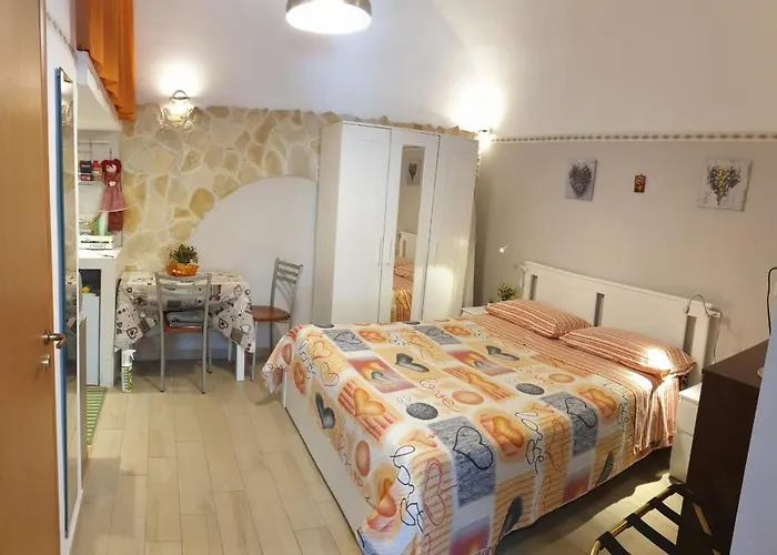 Giovanni s little house Catania
