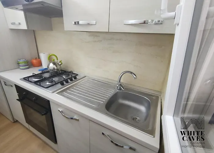 White Caves Catania Home Holiday