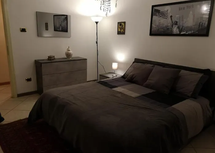 The Trip House - Between The Center And The Sea - Free Wifi And Jacuzzi Catania