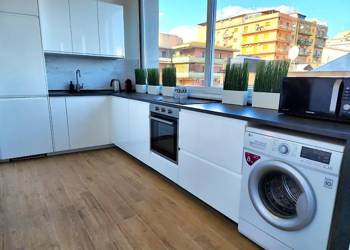 Bacardi Lungomare - Modern Apartment Near The Sea Catania
