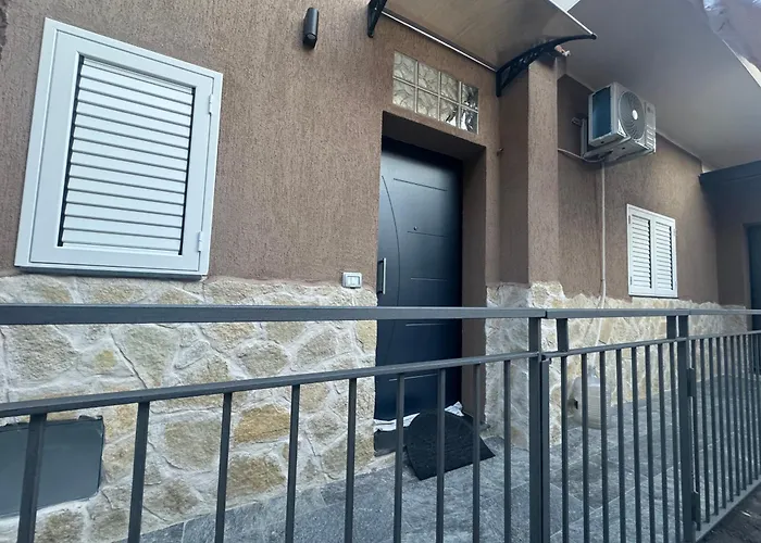 Casa Vacanza Dani E Jon Katania