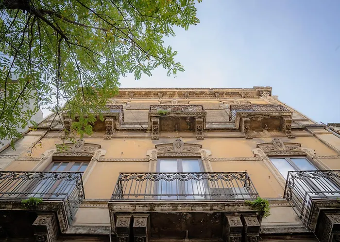 Almond Apartments - Plebiscito Katania