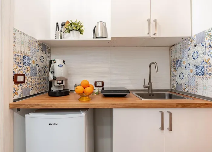 Sabbie dell'Etna - Eleganza e Comfort nel Cuore di Catania con Parcheggio Privato