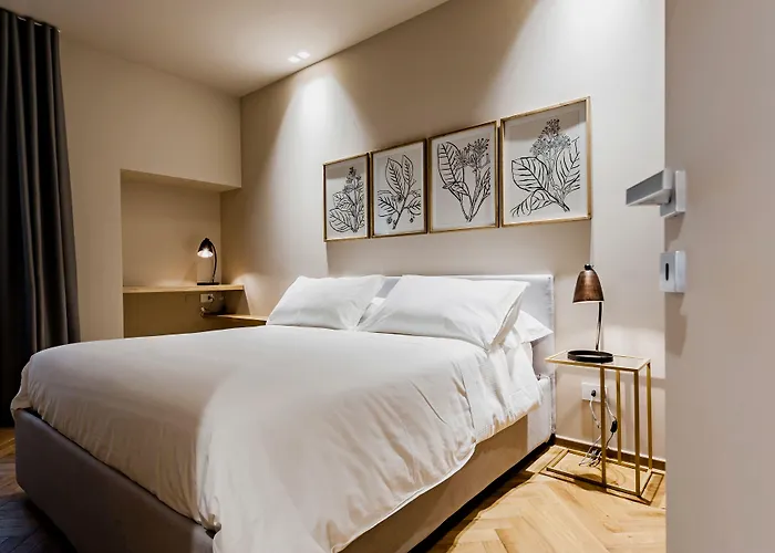 Ferrini Home - Etnea Heritage Catania
