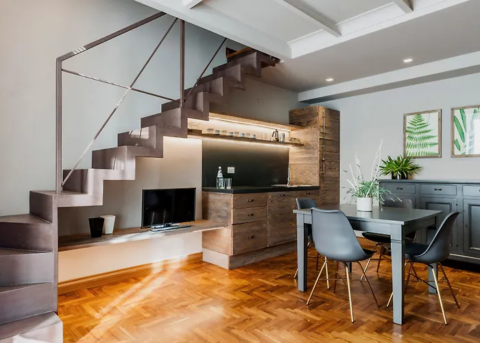 Ferrini Home - Residence 150 Catania