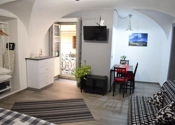 Appartamento B&W Loft Catania