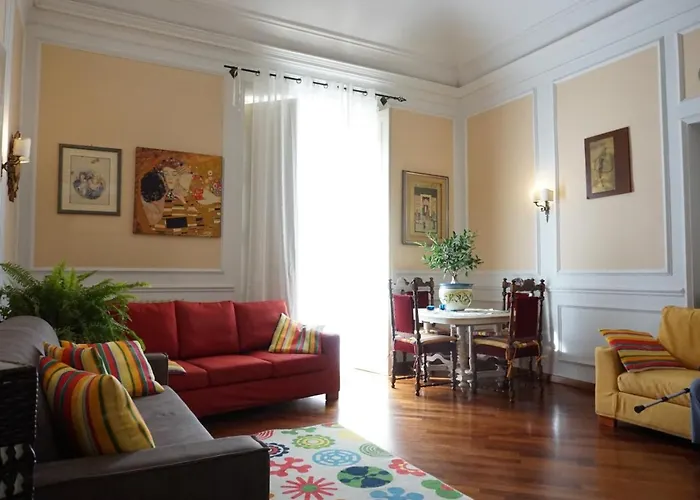Elegante appartamento centro storico Catania